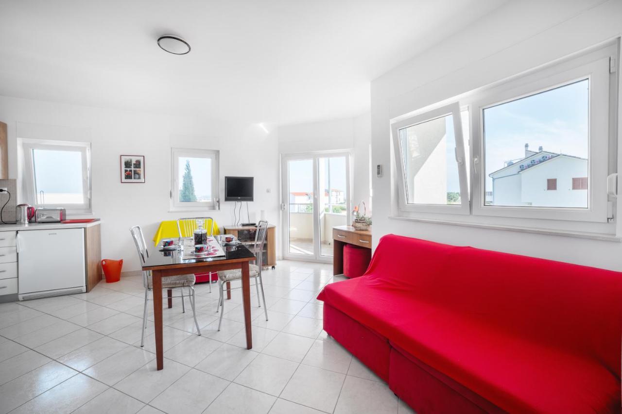 וודיצה Apartments Lovas מראה חיצוני תמונה